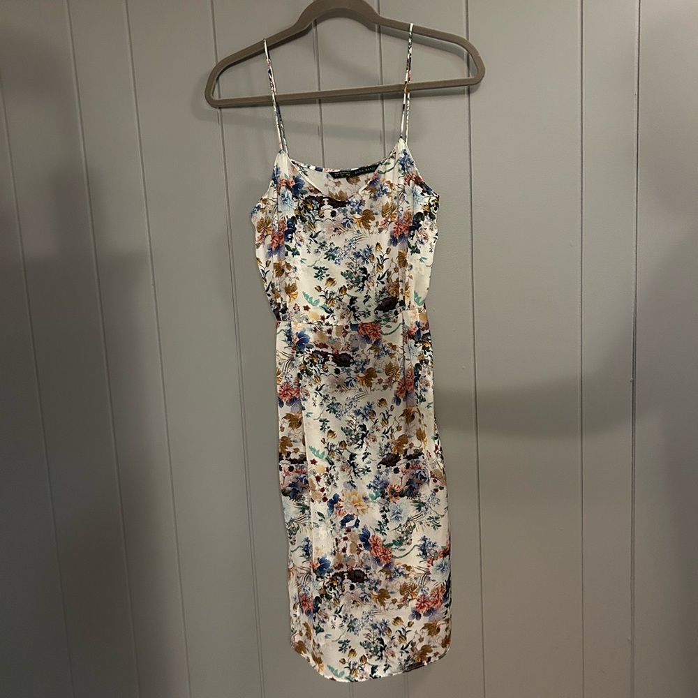 zara floral dress